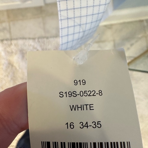 NWT Saks Fifth Avenue men’s dress shirt. Size 16 - 34/35 slim fit - Picture 5 of 9